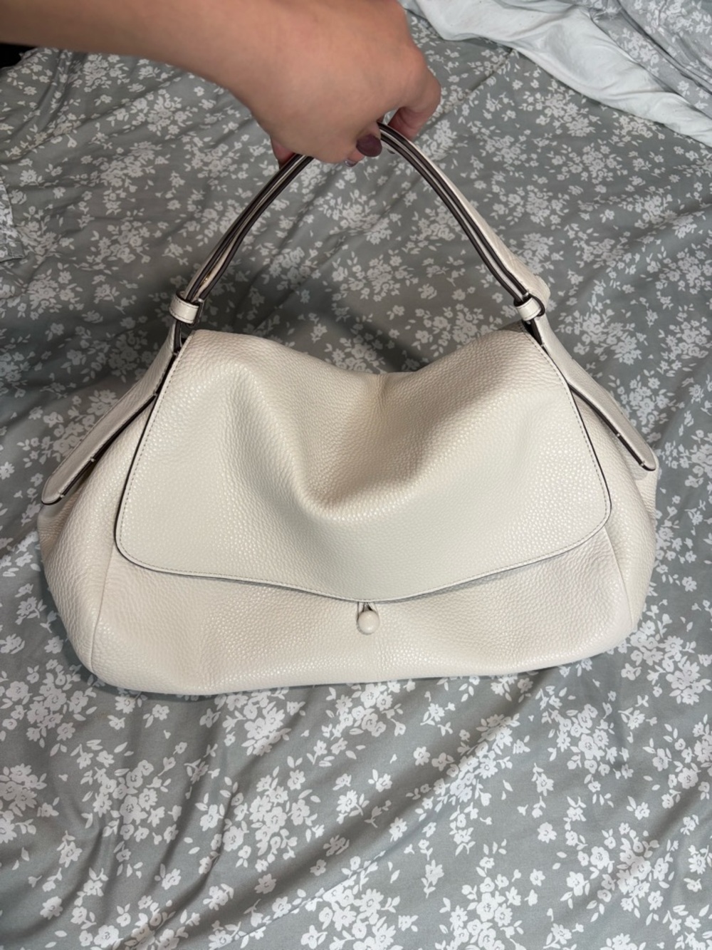 New without tags Vera Bradley Rothvale leather shoulder bag cream ivory